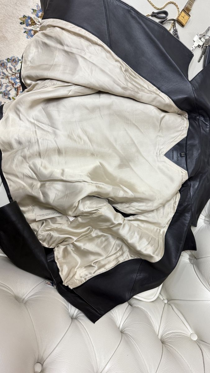 Massimo Dutti Giacche: Massimo Dutti Leder Jacke – Nuovo (secondo la descrizione) da Lachen SZ venduto da HelvetiaLuxury 7