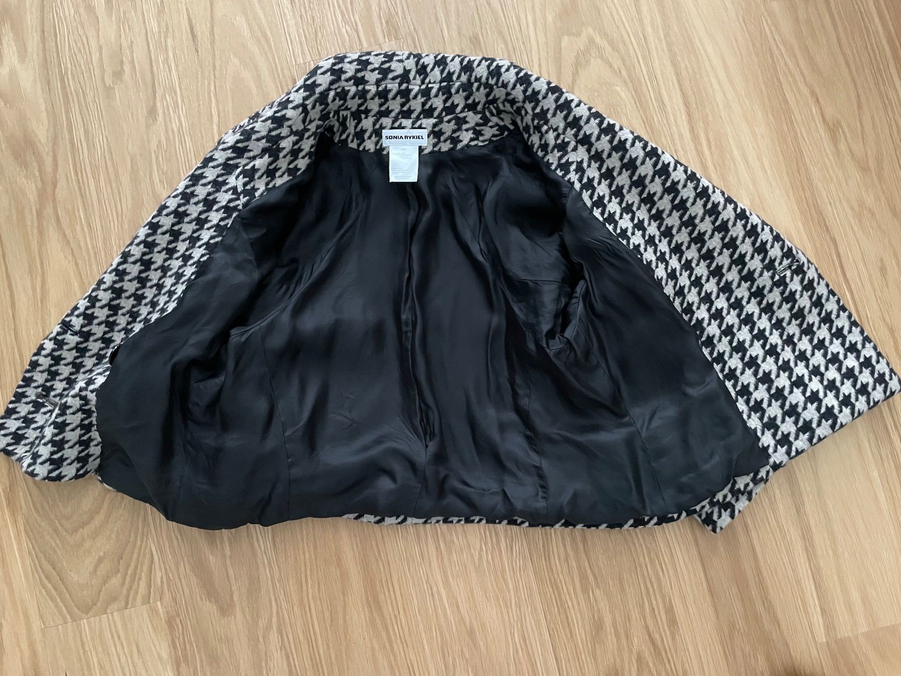 Sonia Rykiel Jacken: Jacke Sonia Rykiel Grösse 40 – Gebraucht aus Kriens von Mayang 4