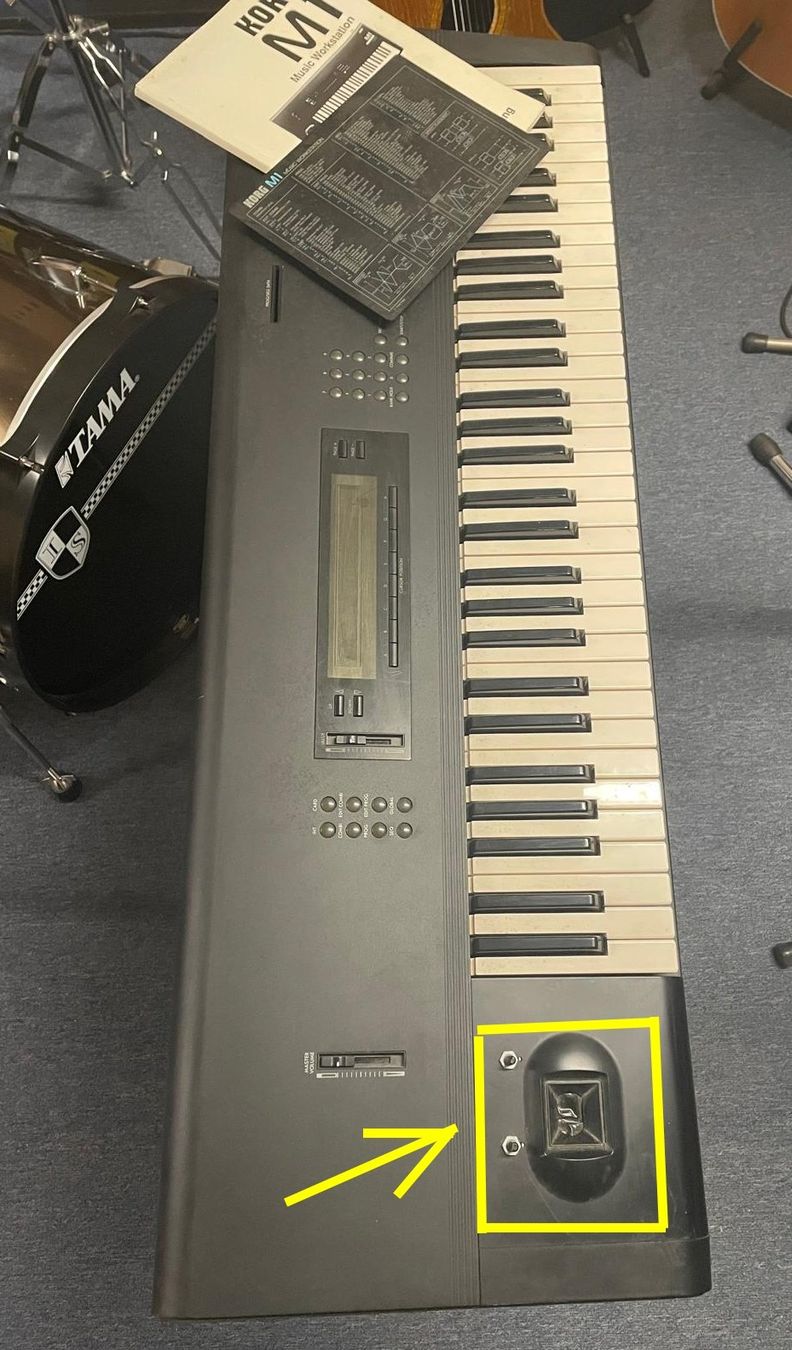 Korg Instruments de musique: Korg M1 Workstation - defekt – Défectueux à Schaffhausen par Jove1
