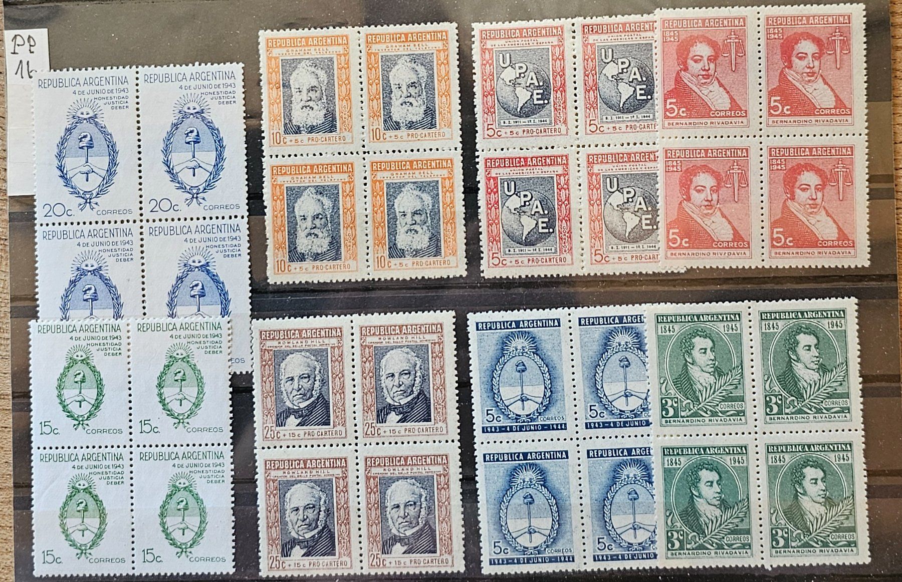 Tous les timbres: ARGENTINIEN - 4er-Bl. ** – Neuf (Voir description) à Les Valettes par Nuba1