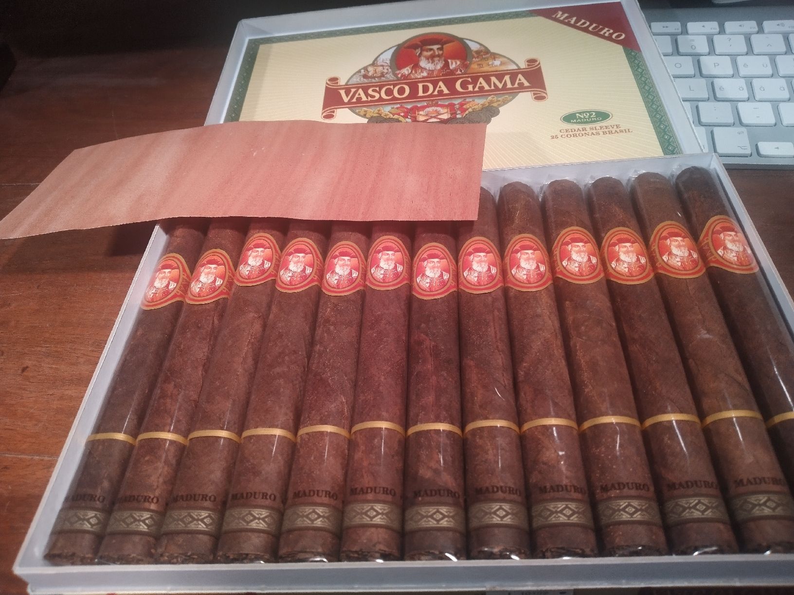 Sigari: 25  Zigarren Vasco Da Gama No.2Maduro – Nuovo e nell'imballaggio originale da Weggis venduto da cherry2000