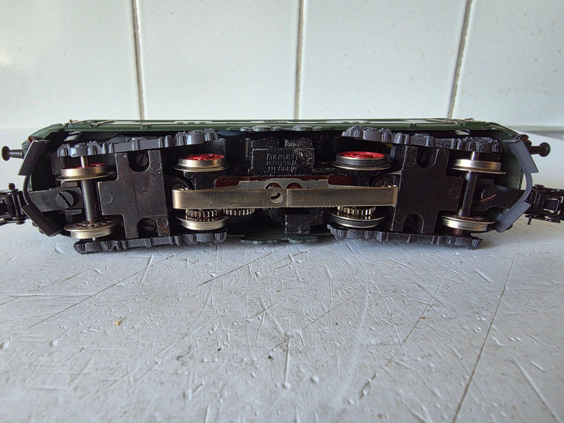 Märklin Modellini di ferrovie: E-Lok SBB Re 4/4, Lok-Nr. 427 – Nuovo (secondo la descrizione) da Seuzach venduto da Loeckeli01 6