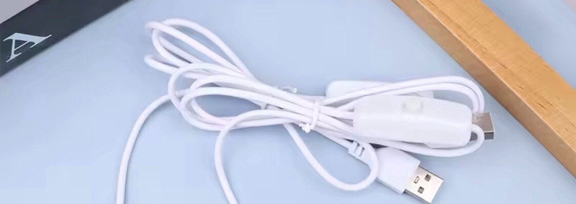 Lampade: Lampe LightBox LED Friends usb – Nuovo (secondo la descrizione) da Noville venduto da Berlusconi55 1