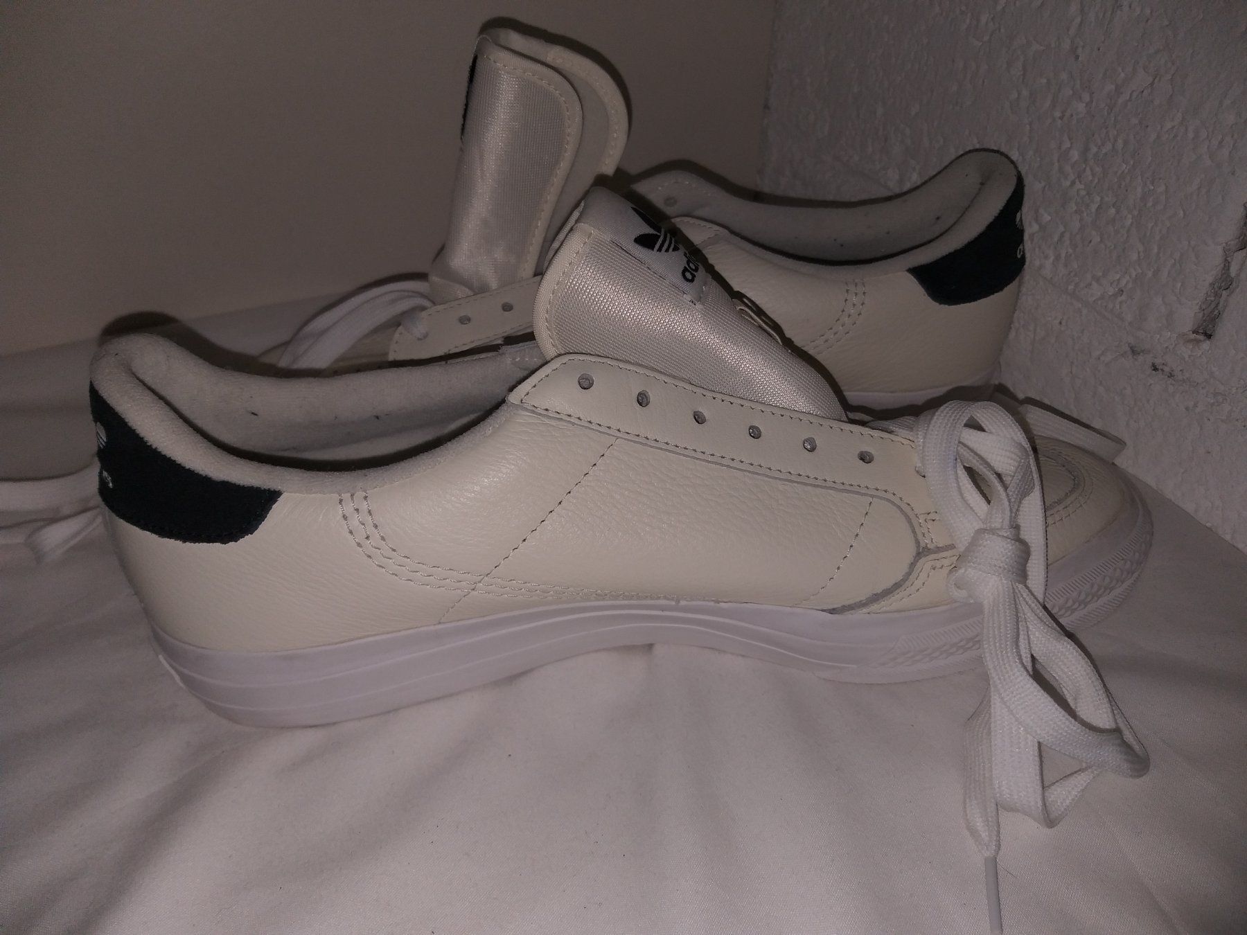 Adidas Scarpe da uomo: Baskets ADIDAS        Pointure/Nummer 45,5 – Usato da Cossonay-ville venduto da Super-Price-Quality 3