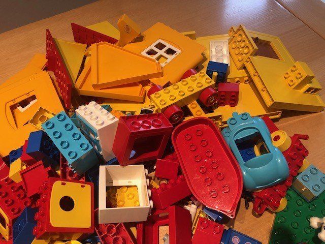 Lego Giocattoli: Lego Duplo 2.5 kg – Usato da Altbüron venduto da zet_pnw5 2