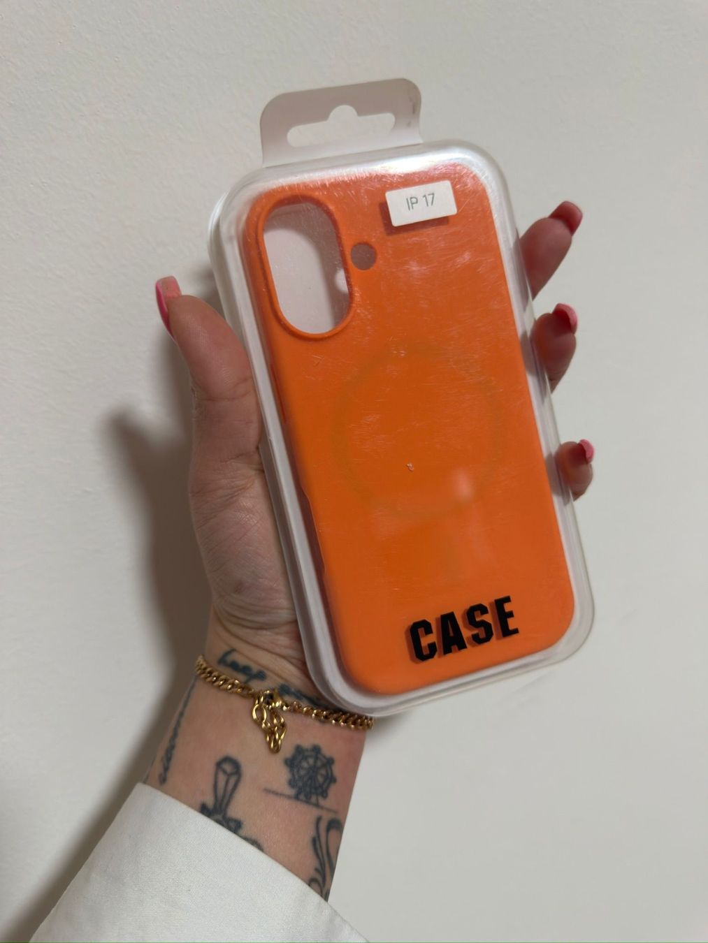 Apple Cover & Protezioni schermo: Orange iPhone 17 Case - Neu & Originalverpackt! – Nuovo e nell'imballaggio originale da Wettingen venduto da Joelds98