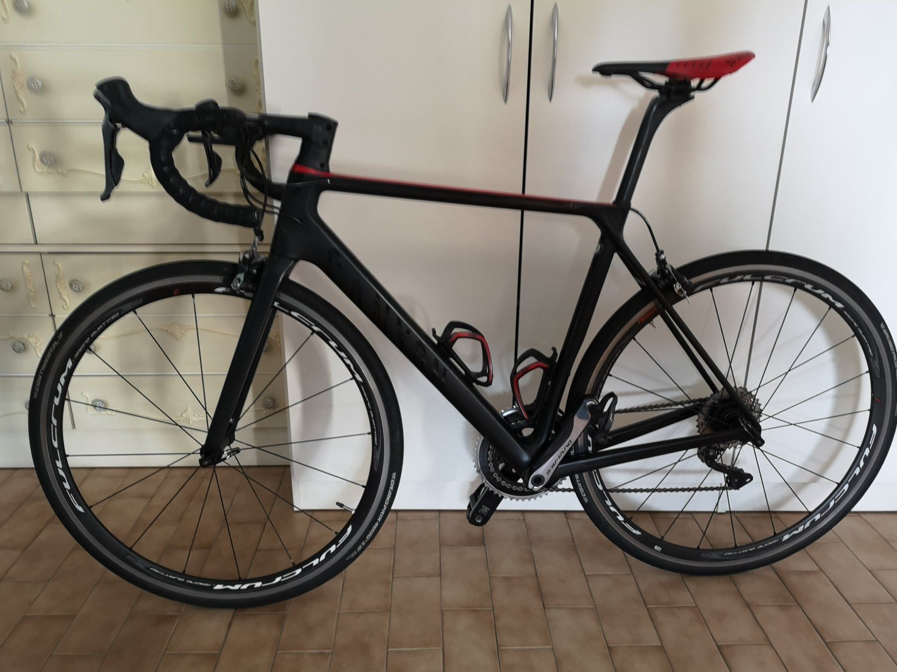 Canyon Biciclette: Rennvelo Canyon ultimate CF SLX – Usato da Bosco Luganese venduto da svi_vv9w 9