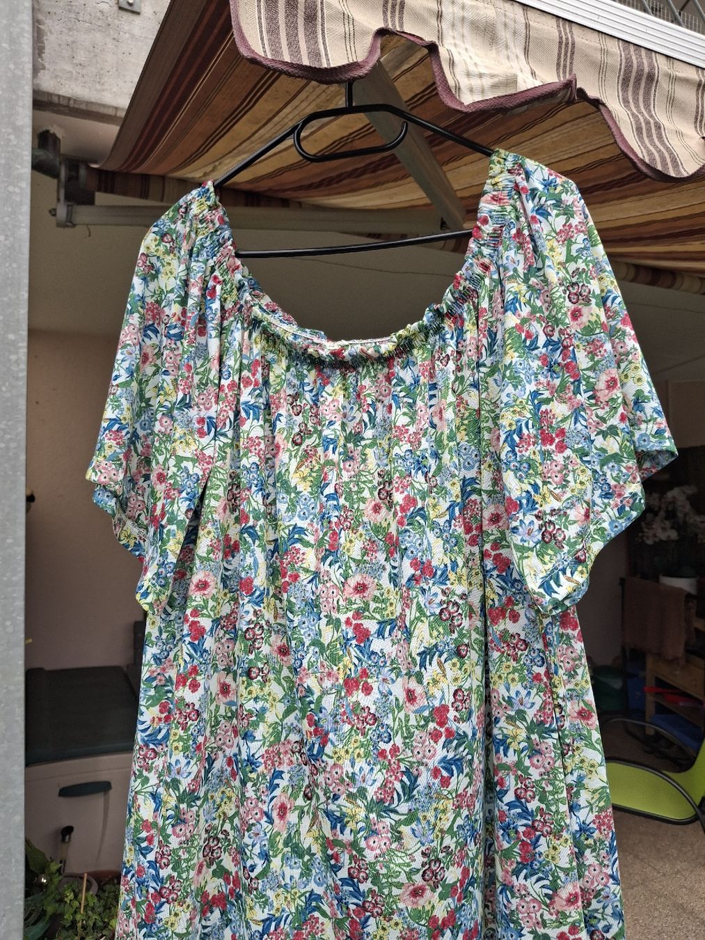 Vestiti: Robe à fleurs col bateau multicolore M/L – Usato da Brügg BE venduto da rup_p6cw 3