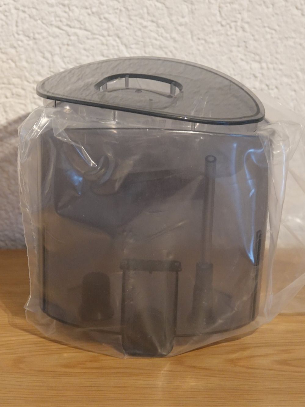 Bosch Ferri da stiro: Wassertank für  Bügelstation Bosch – Nuovo e nell'imballaggio originale da Winterthur venduto da Minerva_59