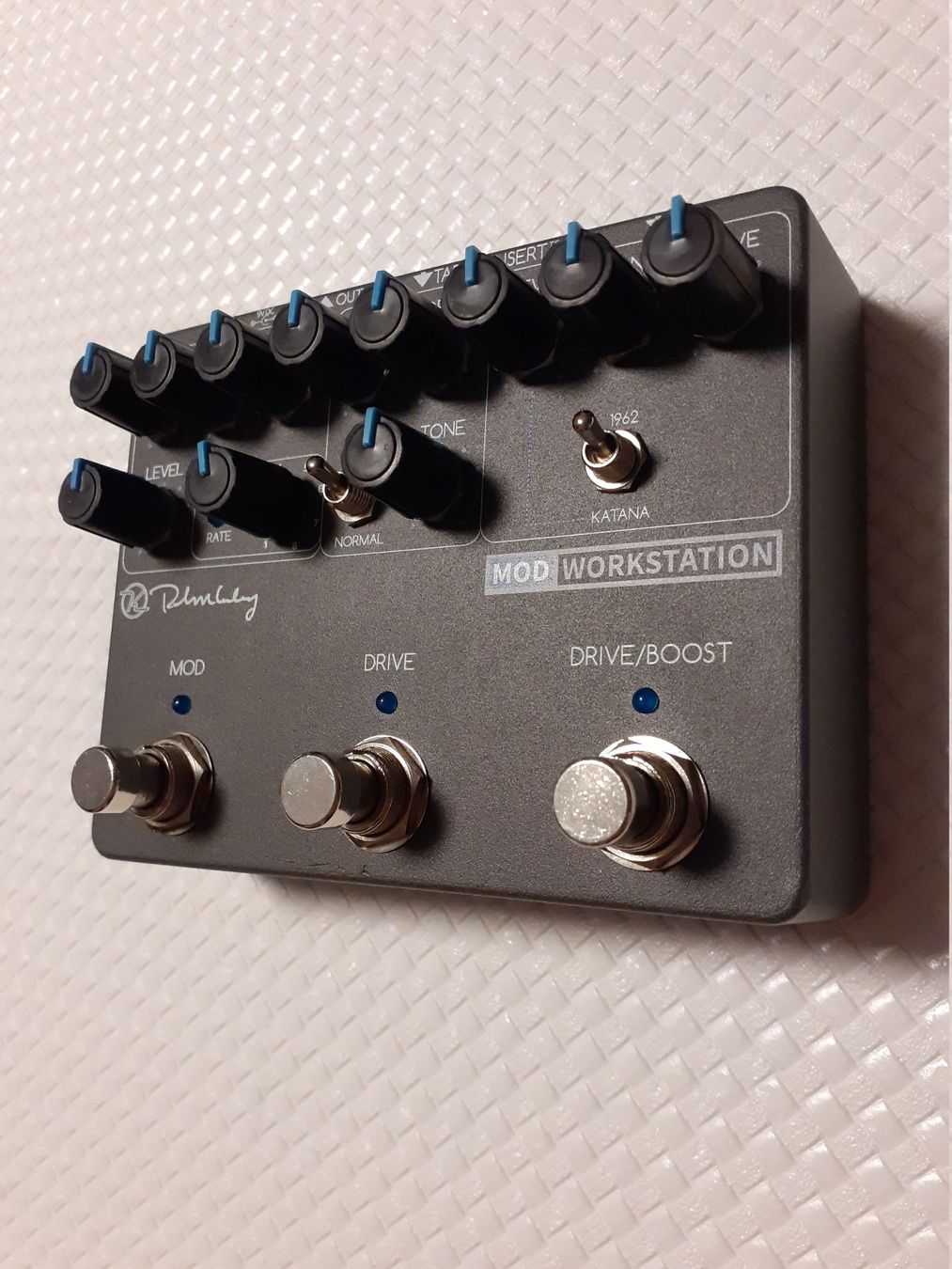 Strumenti musicali: Keeley Mod Workstation: Multi modulations, Overdrives, Boost – Usato da Torgon venduto da Guitar223 2