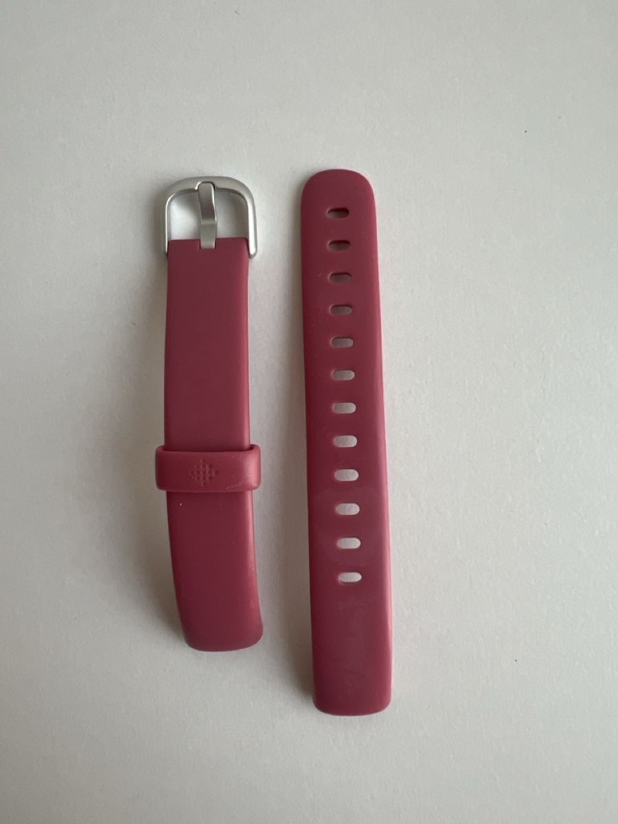 Fitbit Smartwatch: Band für fitbit Luxe – Usato da Immensee venduto da LizzaSch03
