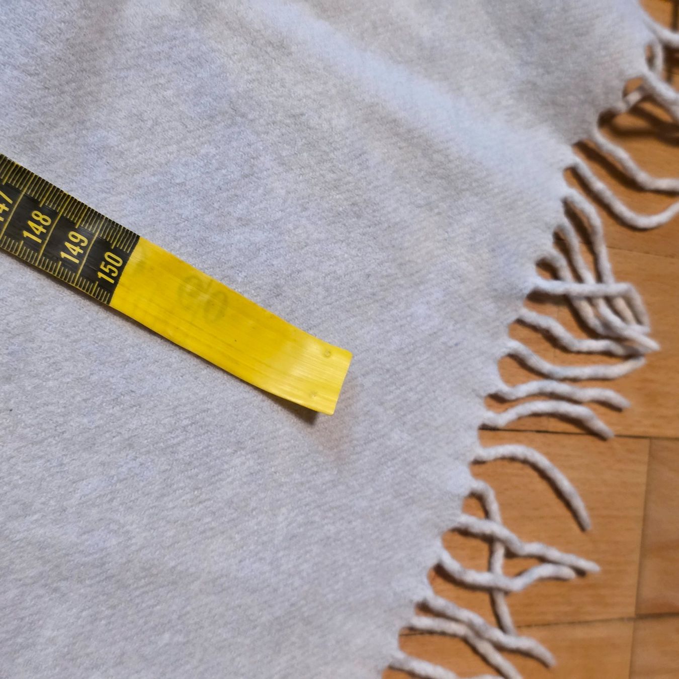 Foulard & Sciarpe: Vintage LAMBSWOLL Schal grau hellblau – Usato da Wald ZH venduto da CapLux 3
