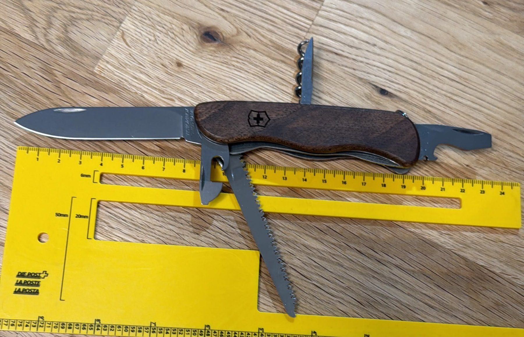 Victorinox Coltelli tascabile: VICTORINOX TASCHENMESSER – Usato da Zürich venduto da Frei-Occasionen 9