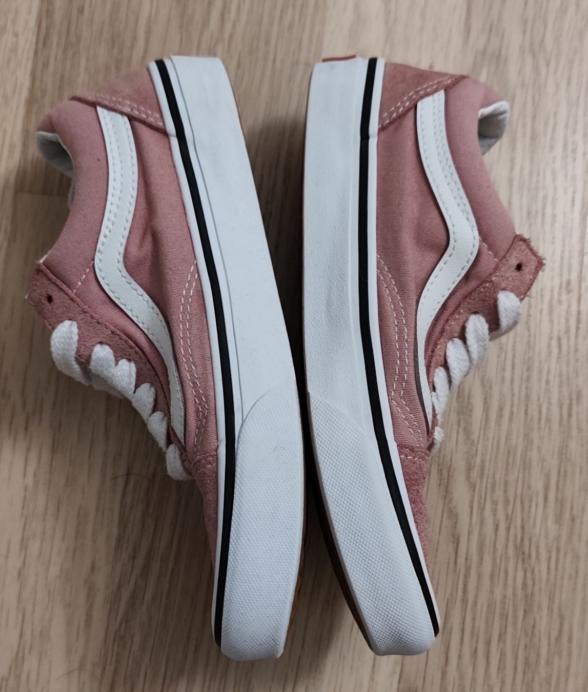 Vans Chaussures femmes: Basket Vans 35 – D'occasion à Martigny par Vintage-23 1