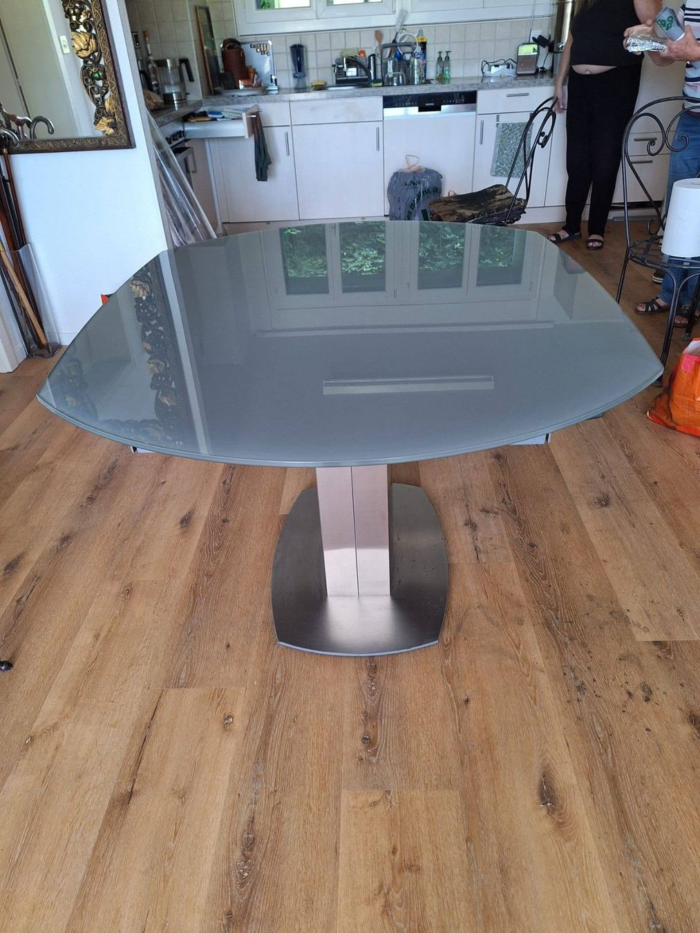 Tables: Table – D'occasion à La Chaux-de-Fonds par Riquet2300