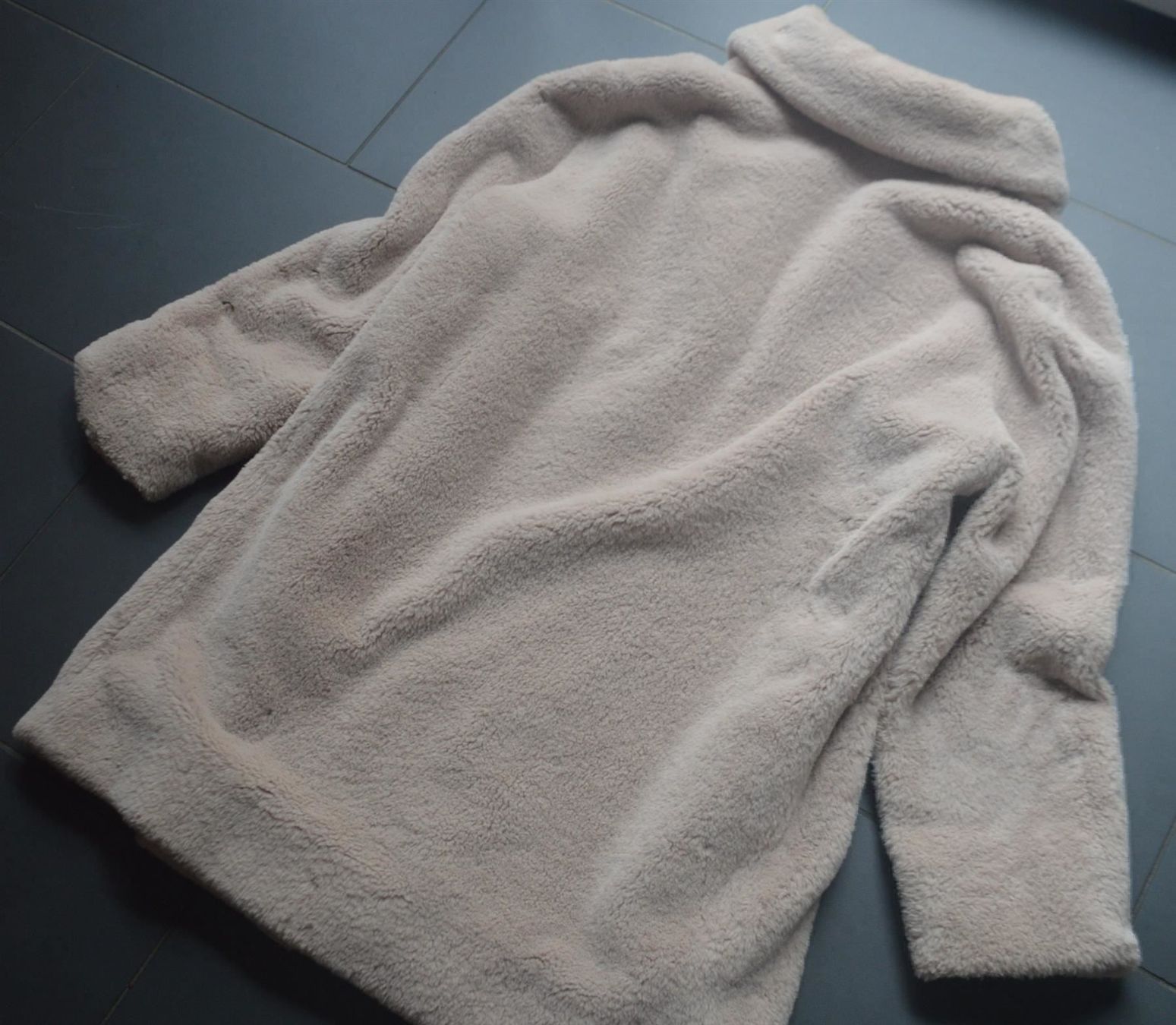 Marc Cain Mäntel: Mantel / Manteau MarcCain .40 – Gebraucht aus Collonges von Auganien 5