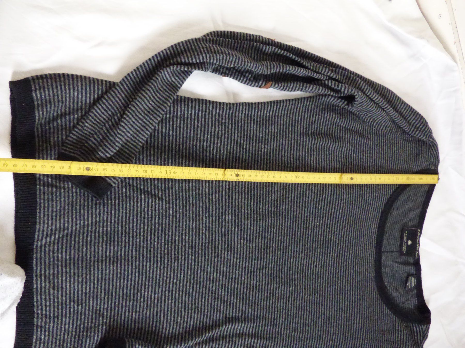 Maglioni & Felpe: Leichter Damen-Pullover – Usato da Zürich venduto da Goulliver 5