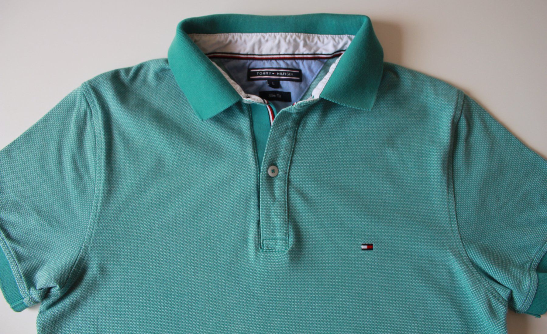 Tommy Hilfiger Polo-Shirts: Polo Tommy Hilfiger vert  t. L – Gebraucht aus Peseux von Gilloss 1