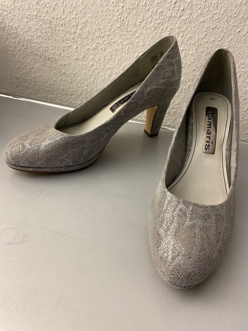 Tamaris Scarpe da donna: Tamaris Pumps – Nuovo (secondo la descrizione) da Herrenschwanden venduto da Cate67