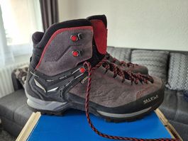Wanderschuhe von Salewa in der Grösse 42