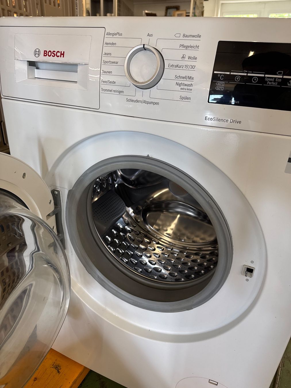 Bosch Lavatrici: BOSCH Waschmaschine Serie 6 – Usato da Pratteln venduto da Cartonsducoeur_bl 1