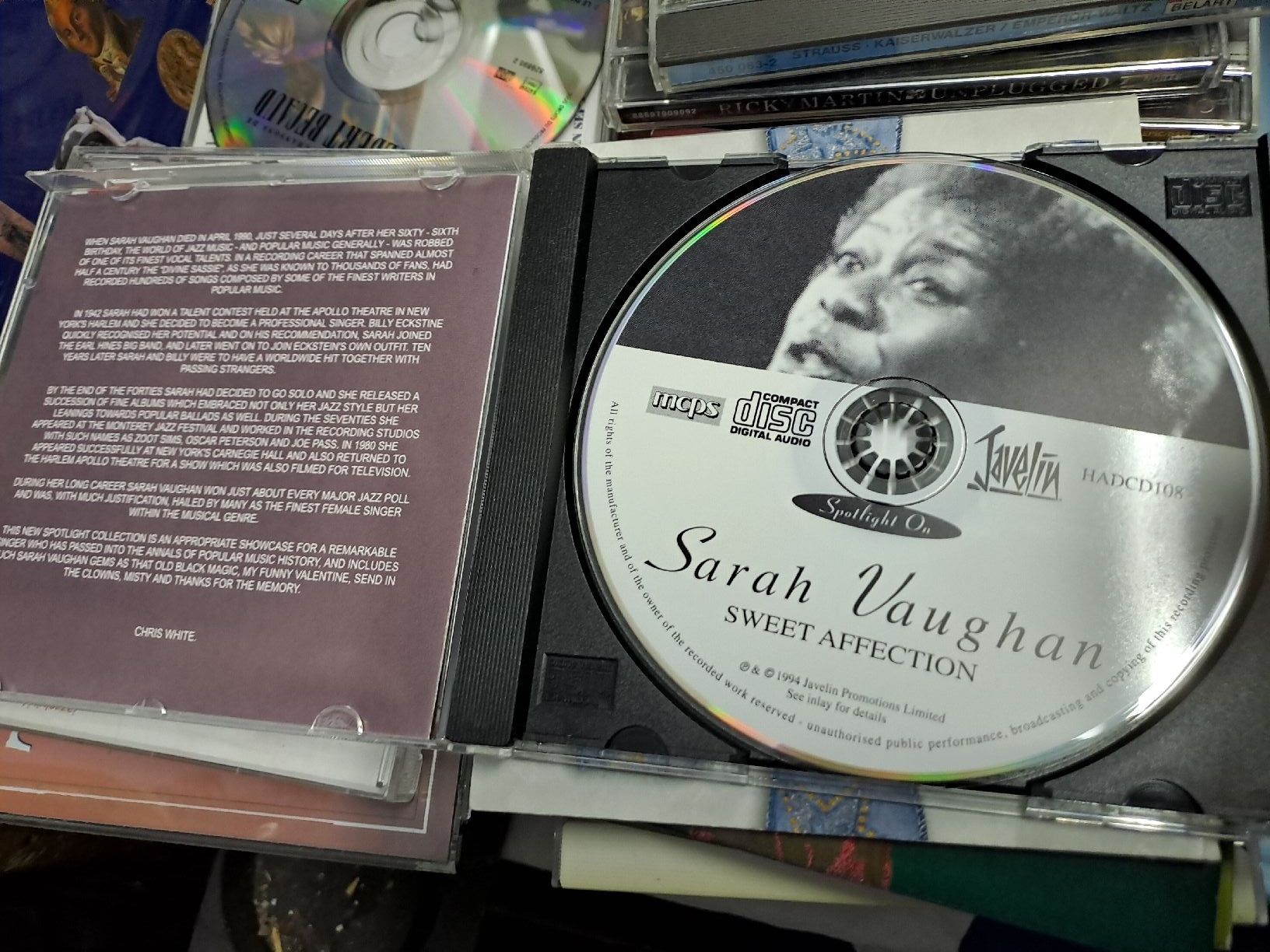 CD: Sarah Vaughan - Sweet Affection CD – Usato da Zürich venduto da Schoebi19 2
