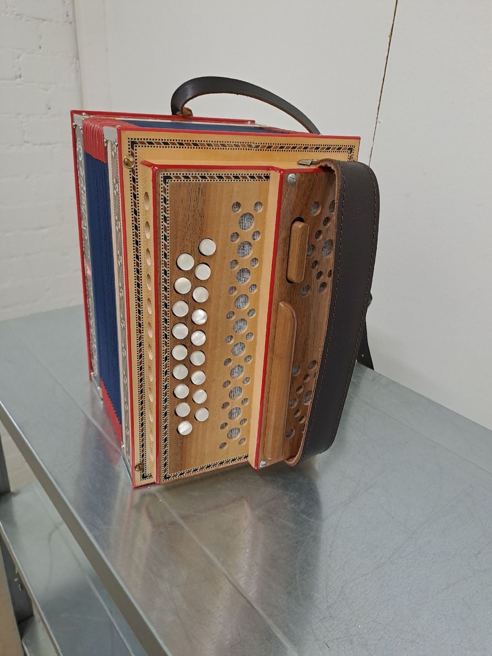Eichhorn Musikinstrumente: Eichhorn orgeli  – Gebraucht aus Villeneuve von BibiVintage 2