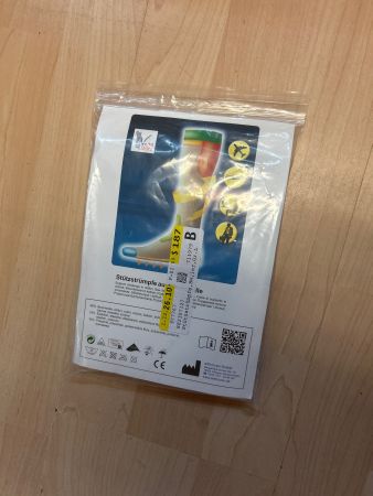 Neue Stützstrümpfe Grösse L, Beige - nie getragen!