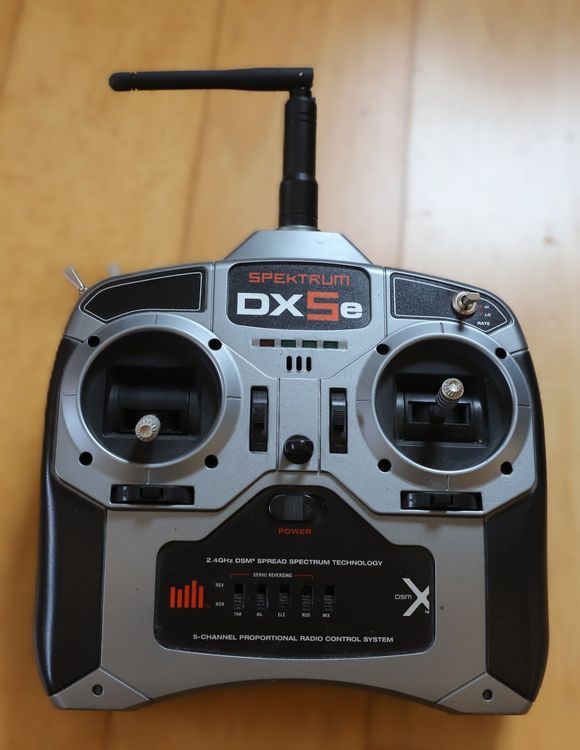 Spektrum DX5e Fernsteuerung Sender Mode 2 (Gebraucht) in Kaiserstuhl AG ...