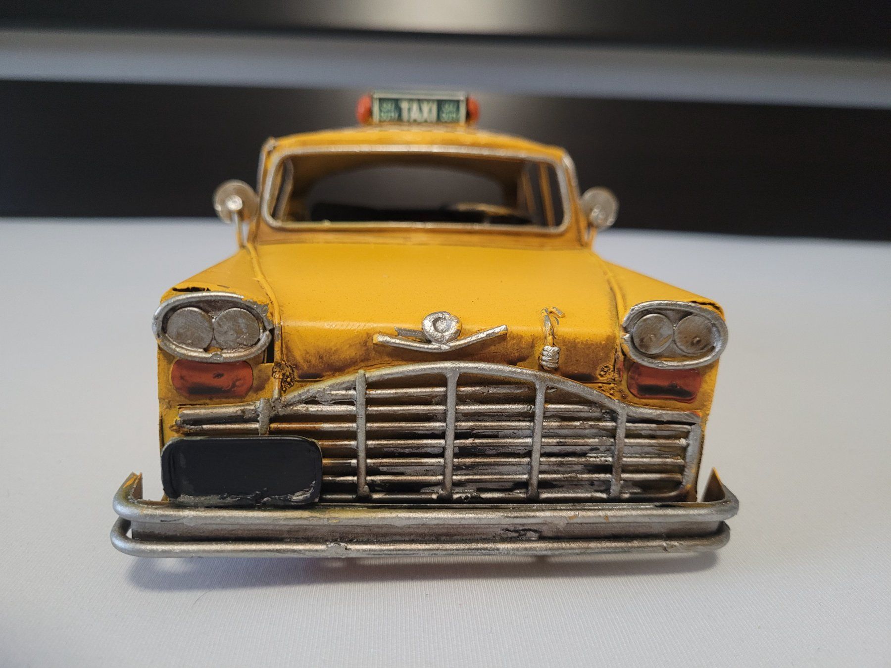 Tutte le decorazioni: Taxi en métal décoration – Nuovo e nell'imballaggio originale da Courtaman venduto da Bluejazz 5