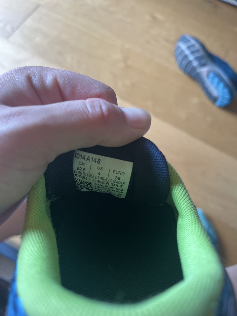 Scarpe da uomo: asics Laufschuhe 36 – Usato da Balmberg venduto da Berglihof 3