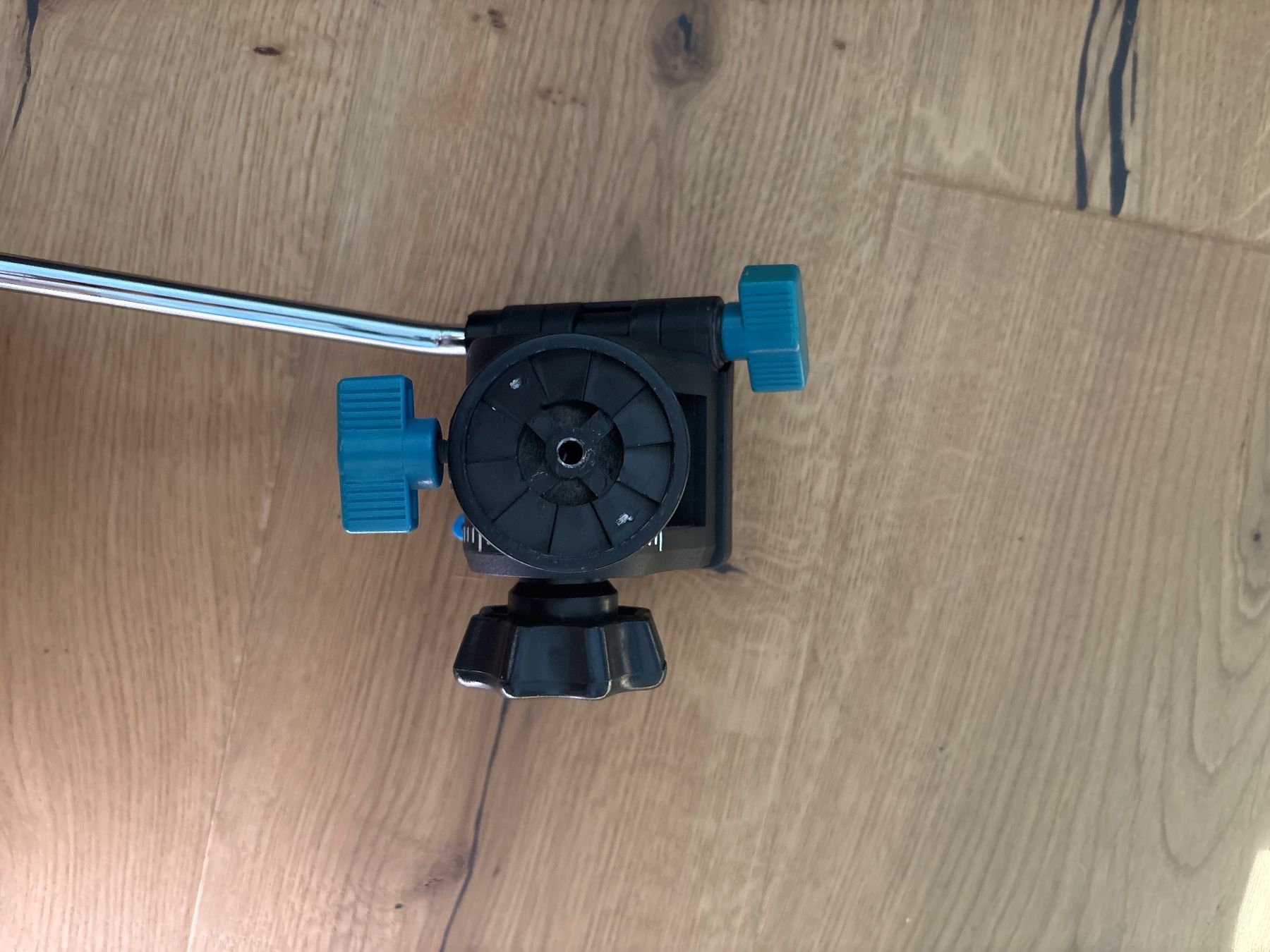 Treppiedi & Teste: Vivanco Stativkopf – Usato da Raron venduto da jon_x9w2 3