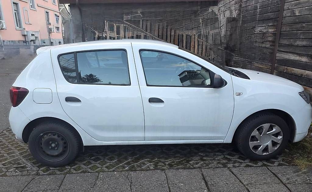 Automobili: Dacia Sandero 2018 – Usato da Luzern venduto da eri_gn85 3