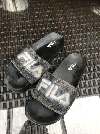 Fila Junge Pantoletten 37