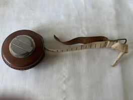 Leder-Rollbandmass, 5m - Vintage Handwerkerstück! HELVETIA