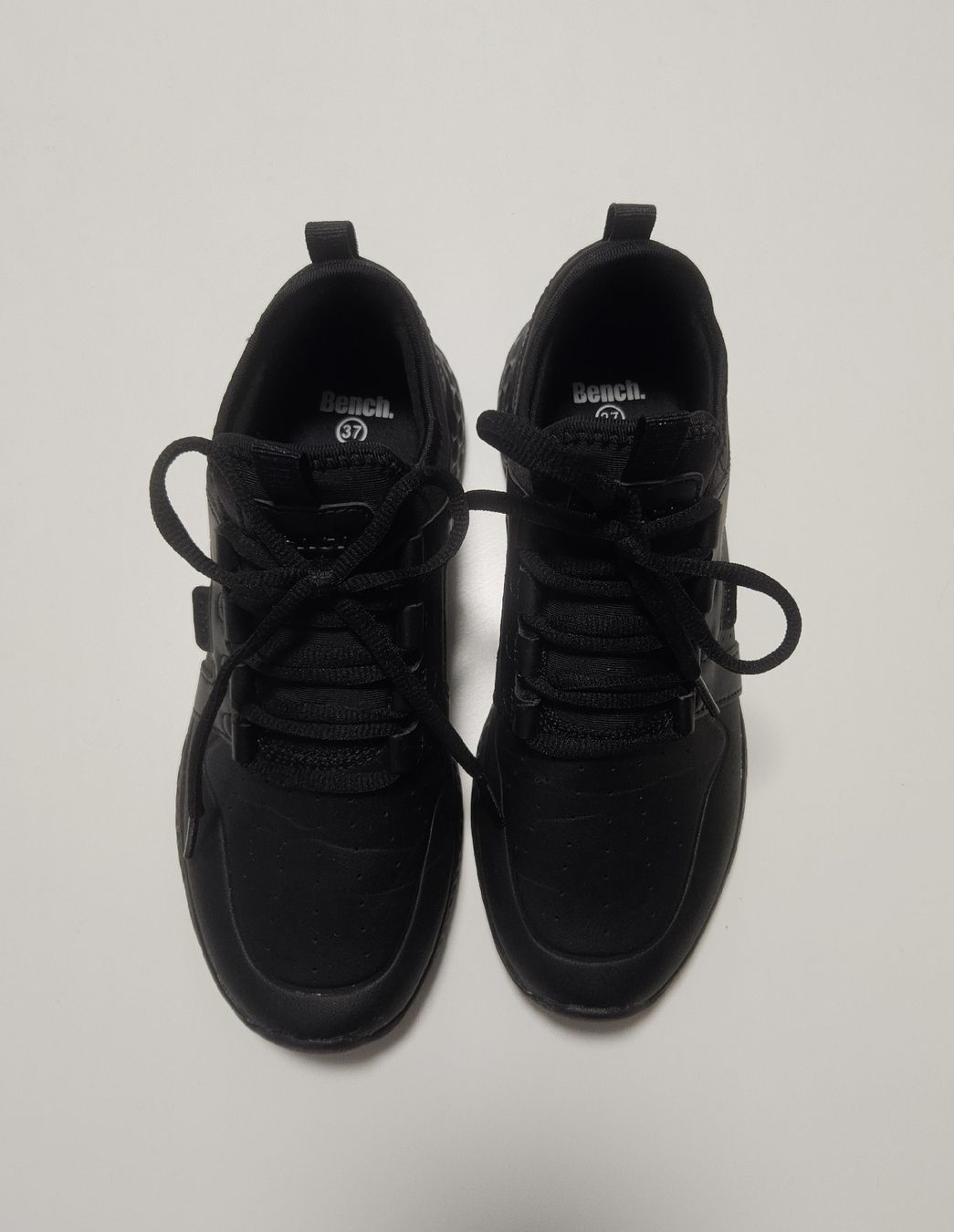 Bench Herrenschuhe: Neue Bench Sneaker Gr. 37 – Neu (gemäss Beschreibung) aus Solothurn von jul_plt9 2
