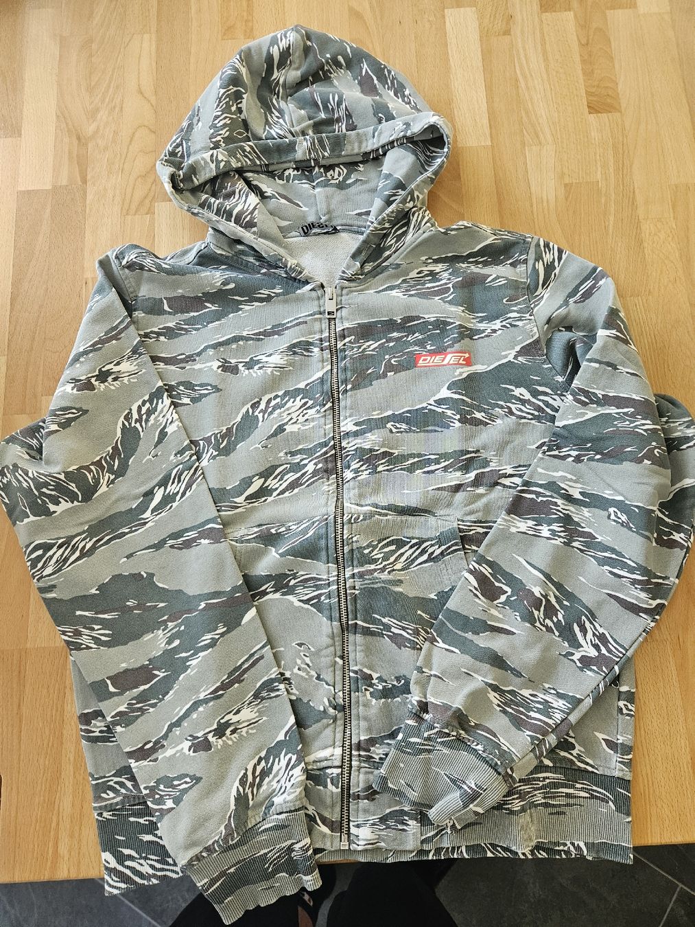 Diesel Giacche: Diesel Kapuzen Sweatjacke – Nuovo (secondo la descrizione) da Ossingen venduto da Sturzelinho