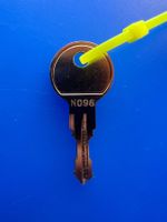 THULE SCHLÜSSEL N096 / THULE KEY N096