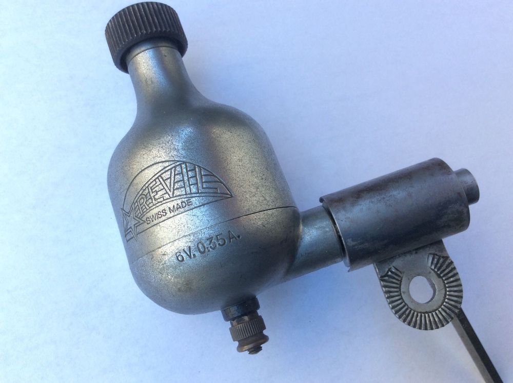 ROULVIT DYNAMO DE VELO ANCIENNE
