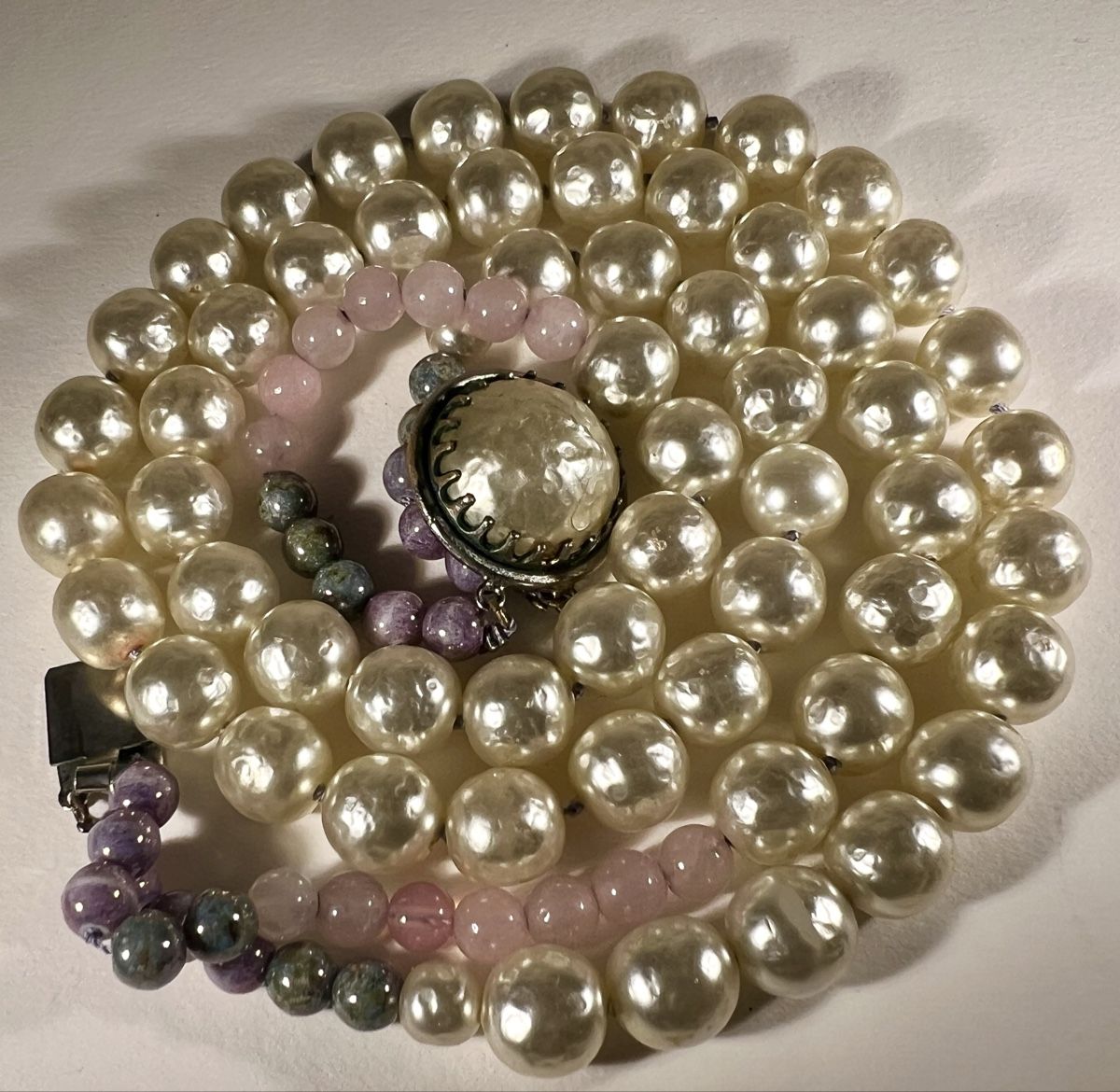 Ketten: Collier de perles vintage double rangs à gros fermoir – Neu (gemäss Beschreibung) aus Genève von DELIRBEADS 2