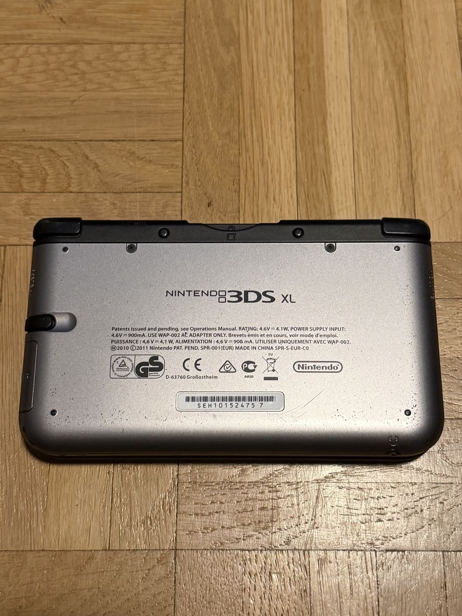Nintendo Konsolen: Nintendo 3DS XL Gris – Gebraucht aus Le Lignon von nic_6bk7 2