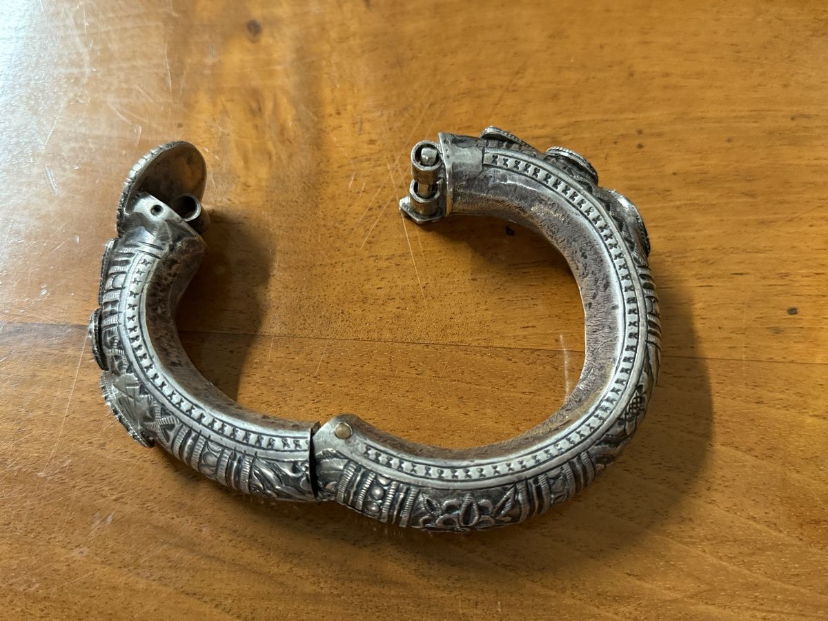 Bracciali & Braccialetti: Antikes Armreif – Usato da Aarburg venduto da Yula24 4