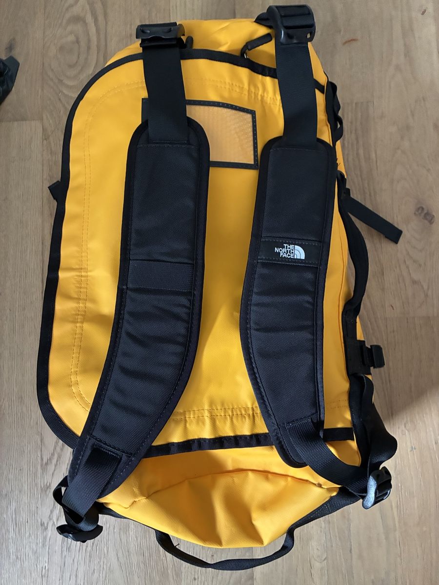 North Face Rucksäcke: The North Face - Base Camp Duffel 50L - S – Gebraucht aus Saland von Francyherrera 1