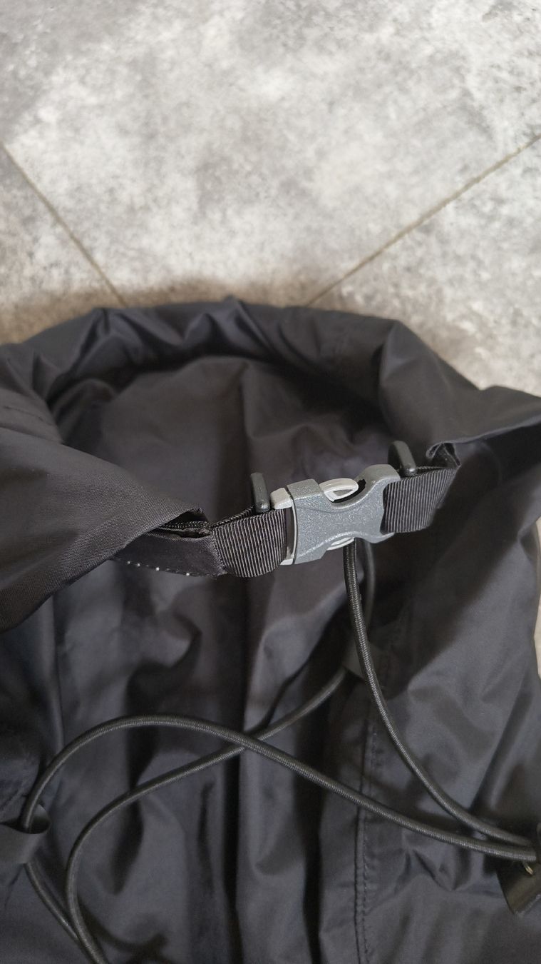 Exped Zaini: Neuwertiger lightweight Rucksack Exped Cloudburst 15 – Nuovo (secondo la descrizione) da Leimiswil venduto da Kallebulli 2