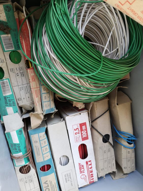Elektro Installationsmaterial, Kabel, Leitungen, Top! (Gebraucht) in ...