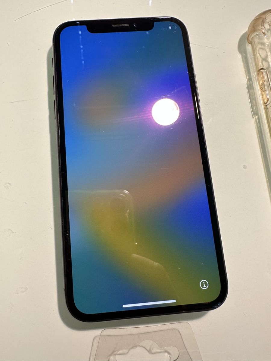 Apple Portables: Apple iPhone X 256 GB - i.O. – D'occasion à Horn par eykiriku 1