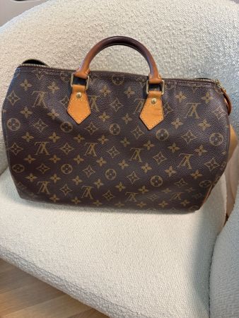 Louis Vuitton speedy 35