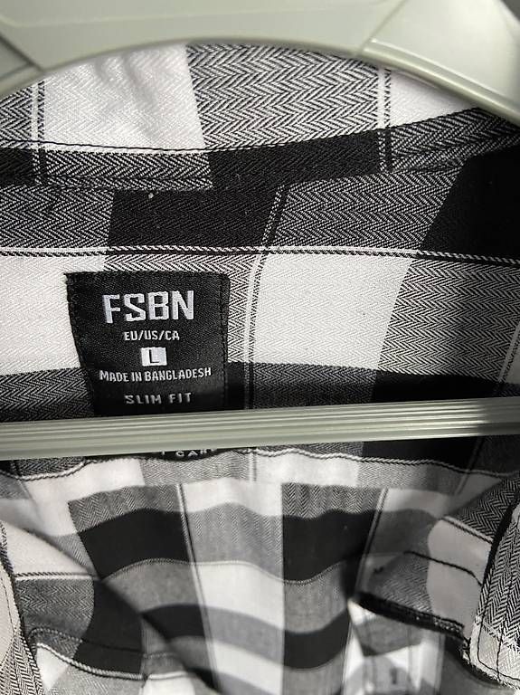 Chemises: Herren Hemd kariert – D'occasion à Reinach BL par Nike231 2
