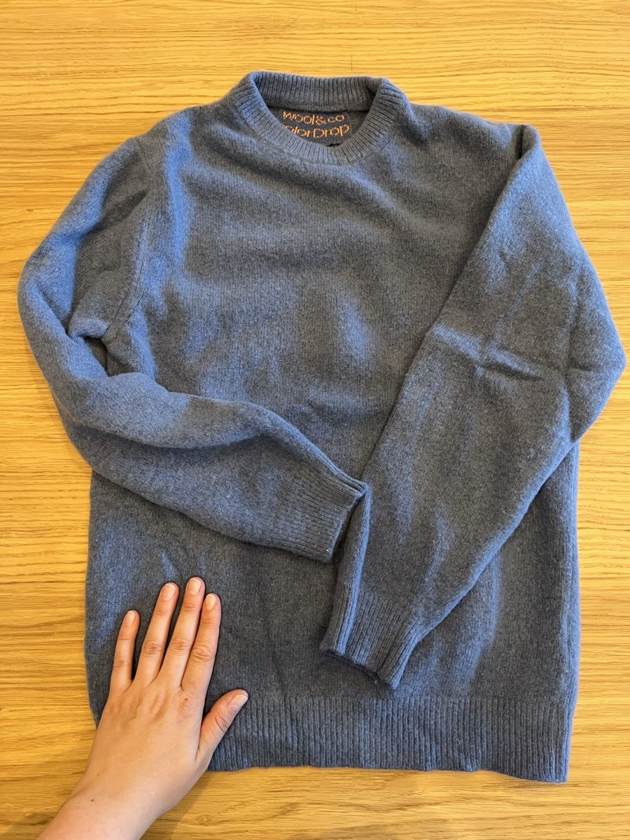 Maglioni & Felpe: Wolle Pullover hellblau Gr. M  – Usato da Luzern venduto da closettheory