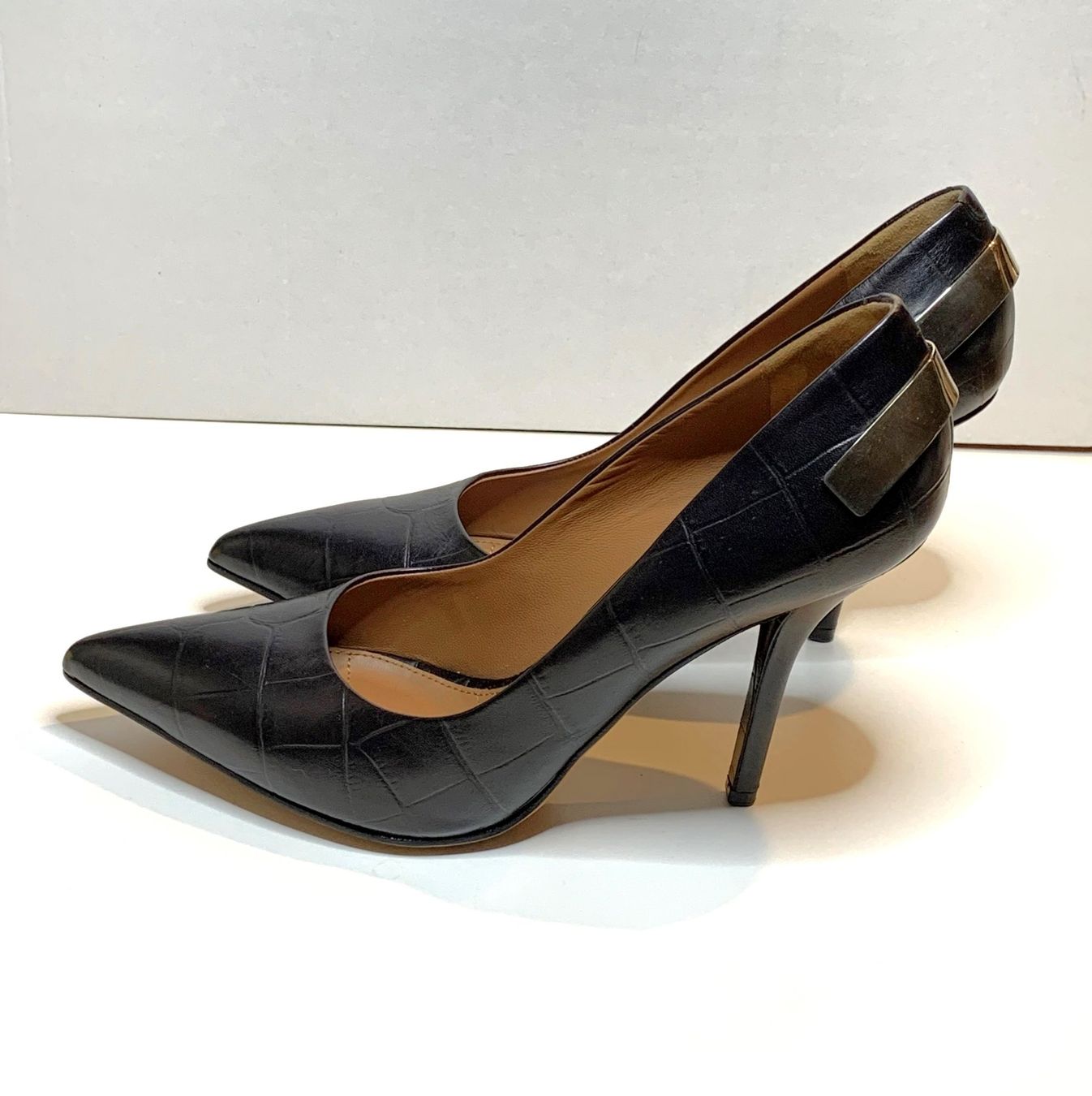 Givenchy Scarpe da donna: Pumps Givenchy Grösse 41 (26 cm) – Nuovo (secondo la descrizione) da Wetzikon ZH venduto da Hobbyschneiderin